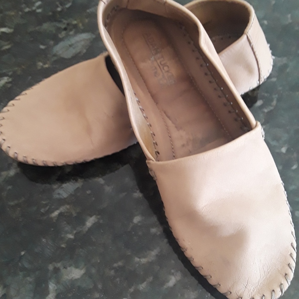 ADAM TUCKER flat 7